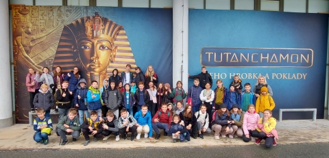 Exkurze žáků 6. tříd do Brna na výstavu Tutanchamon jeho hrobka a poklady