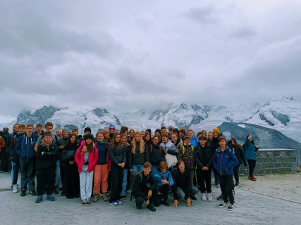Žáci ZŠ UNESCO navštívili Lichtenštejnsko a Švýcarsko