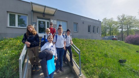Žáci badatelského kroužku - historie navštívili budovu záchranné služby v Uherském Hradišti