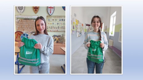 Julie Elen Remešová z 9.B a Anna Trmalová z 9.C se stali výherci soutěže POKOS za měsíc leden 2026