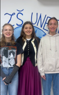 Žáci žákovského parlamentu připravili překvapení ke Dni učitelů